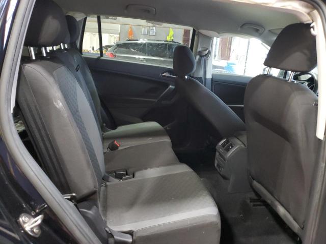 2018 VOLKSWAGEN TIGUAN S 3VV0B7AX7JM158351