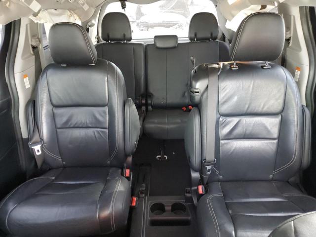2018 TOYOTA SIENNA SE 5TDXZ3DC9JS919486