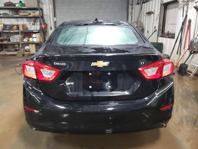 2018 CHEVROLET CRUZE LT - 1G1BE5SM0J7137951