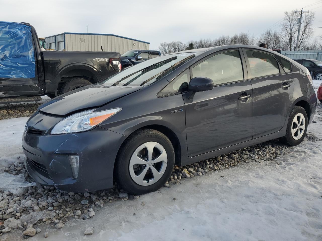  Salvage Toyota Prius