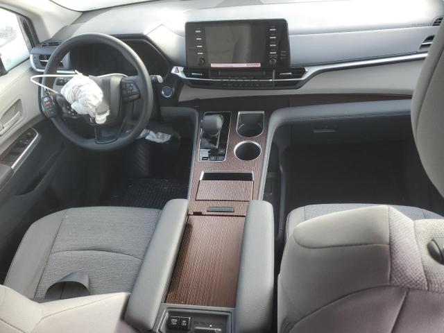 2024 TOYOTA SIENNA LE - 5TDKSKFC0RS146120