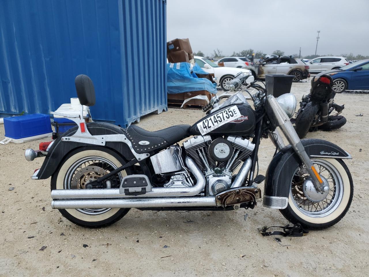  Salvage Harley-Davidson Fl