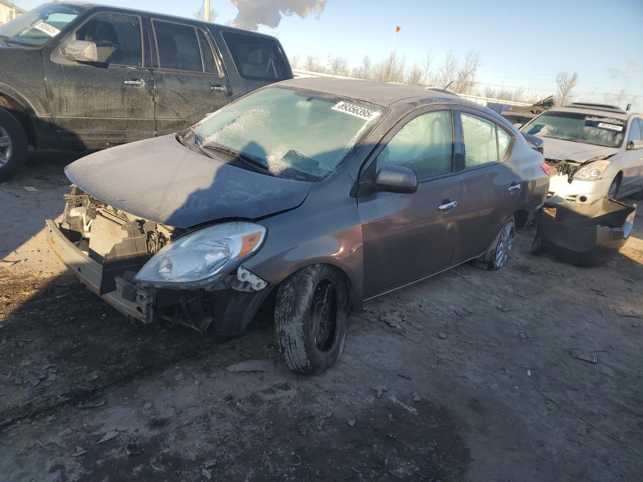  Salvage Nissan Versa