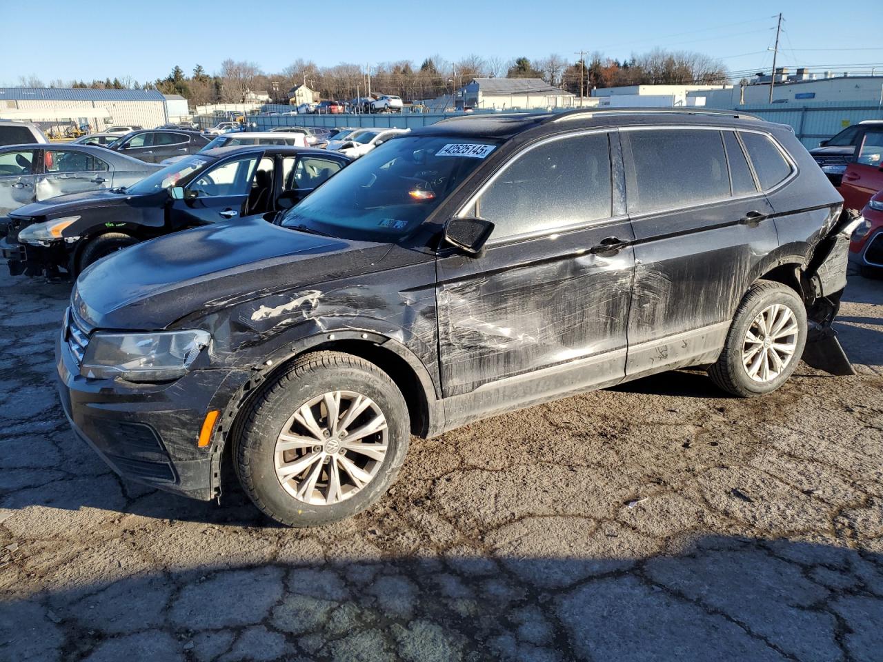 3VV2B7AX4JM138017 VOLKSWAGEN TIGUAN SE 2018