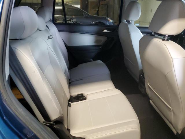 2018 VOLKSWAGEN TIGUAN SE - 3VV2B7AX8JM124797