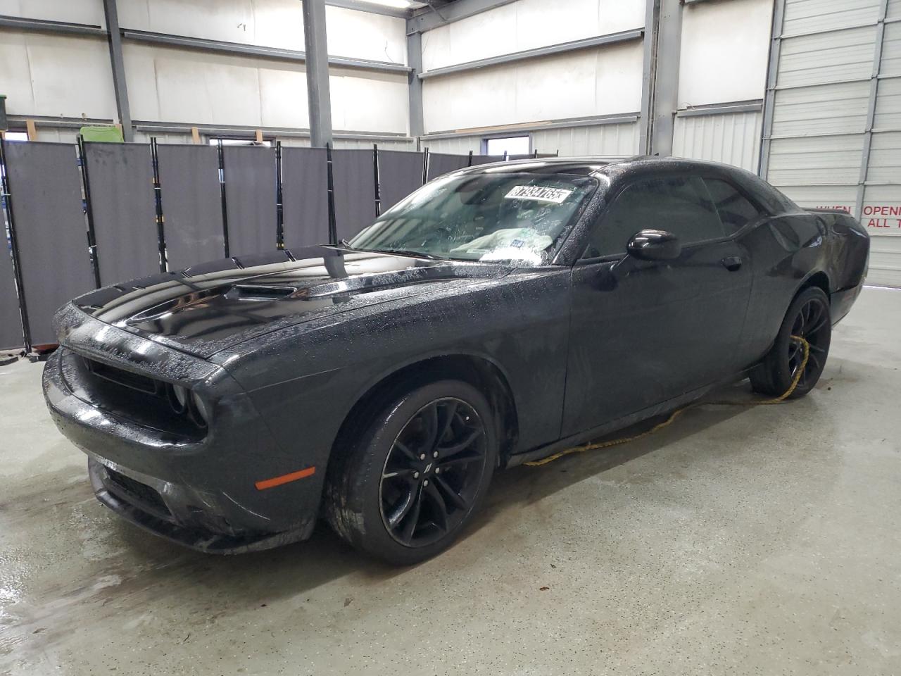  Salvage Dodge Challenger