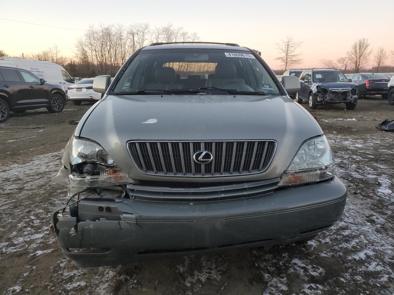 Lot #3052585111 2000 LEXUS RX 300