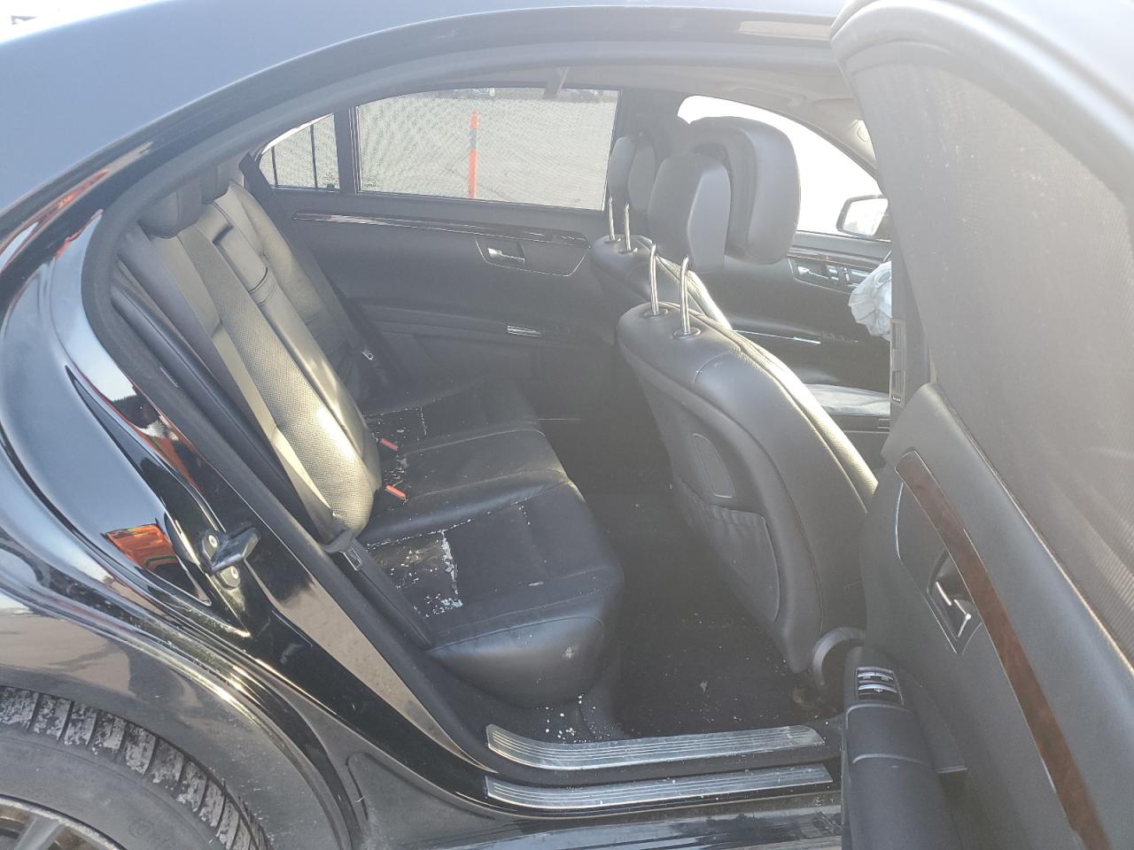 MERCEDES-BENZ S-CLASS 550 4MATIC