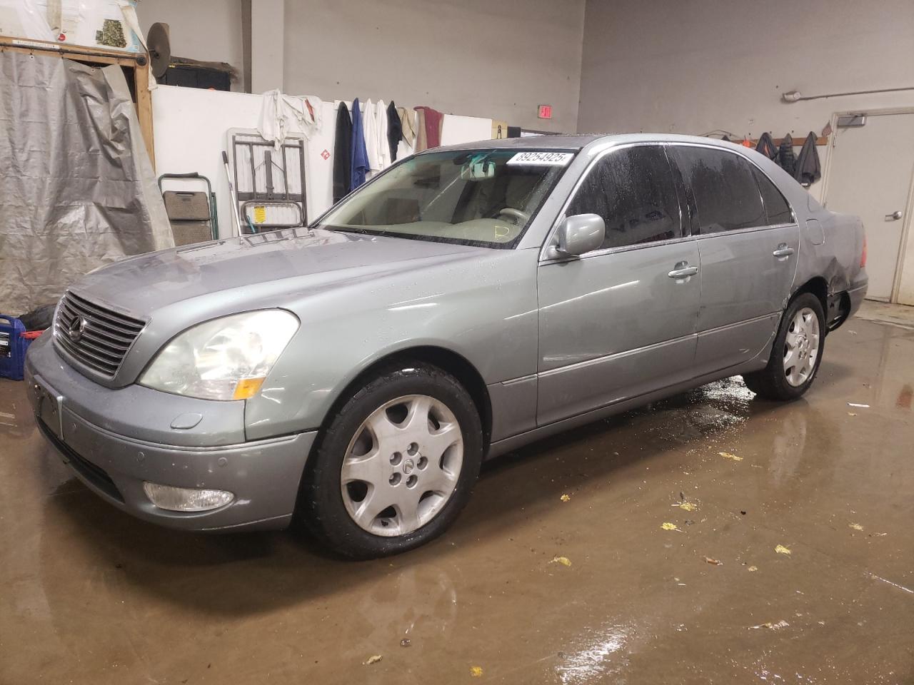  Salvage Lexus LS