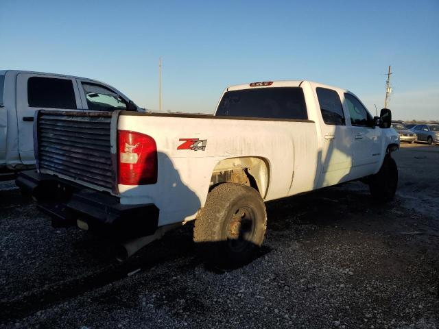 CHEVROLET SILVERADO 2007 white crew pic diesel 1GCHK33657F501553 photo #4