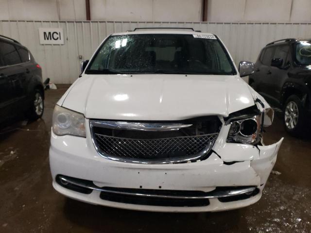 2016 CHRYSLER TOWN & COU - 2C4RC1GG8GR158402