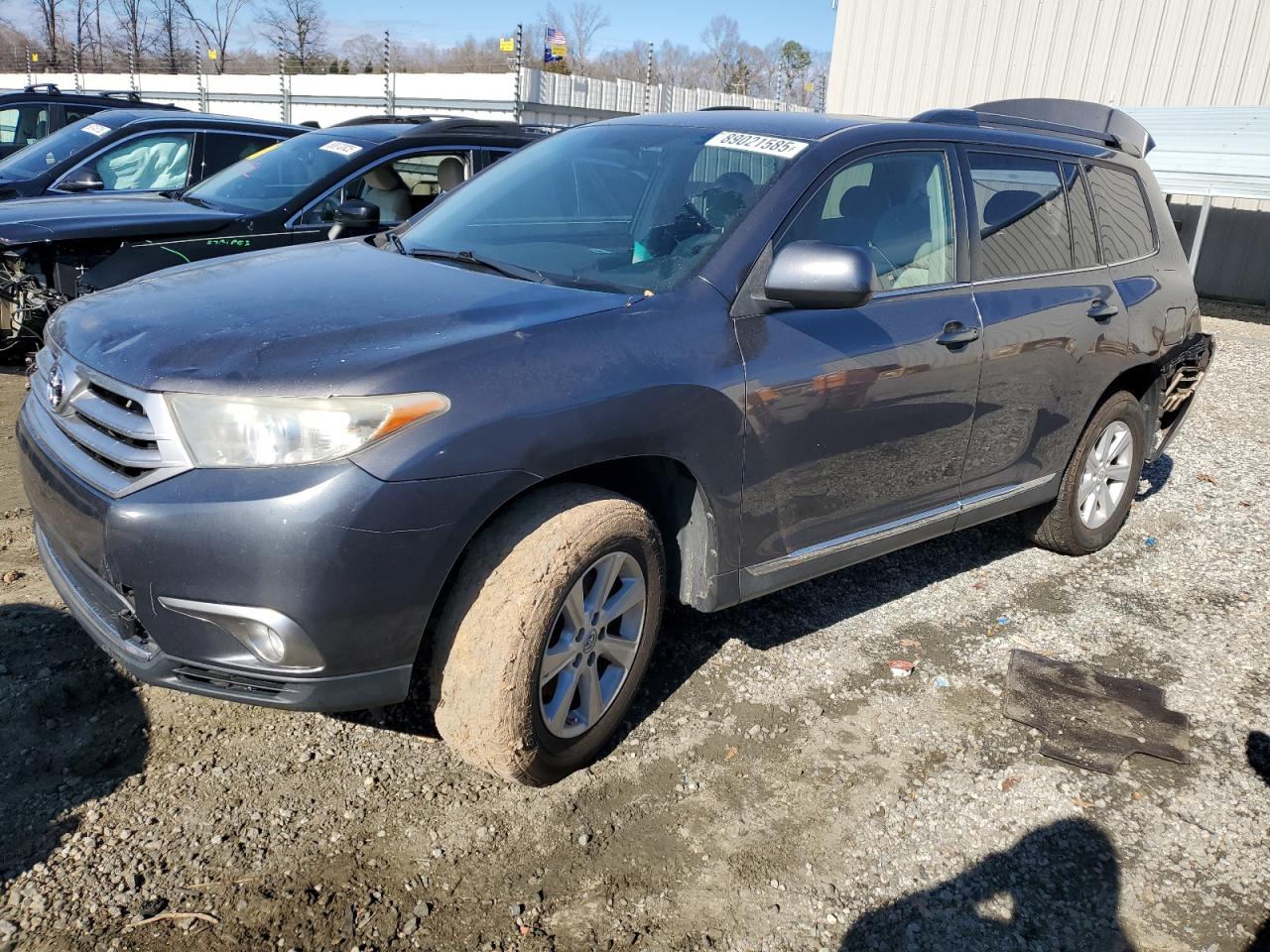 TOYOTA HIGHLANDER BASE