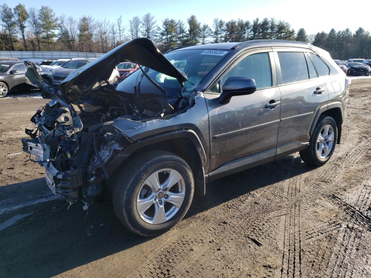 2T3P1RFV2MC178305 TOYOTA RAV4 XLE 2021