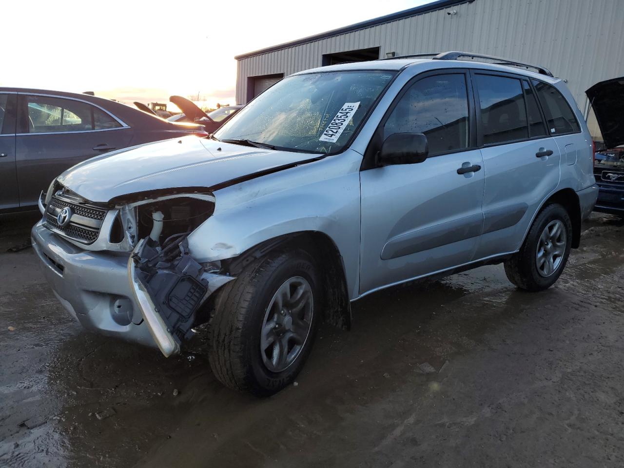  Salvage Toyota RAV4