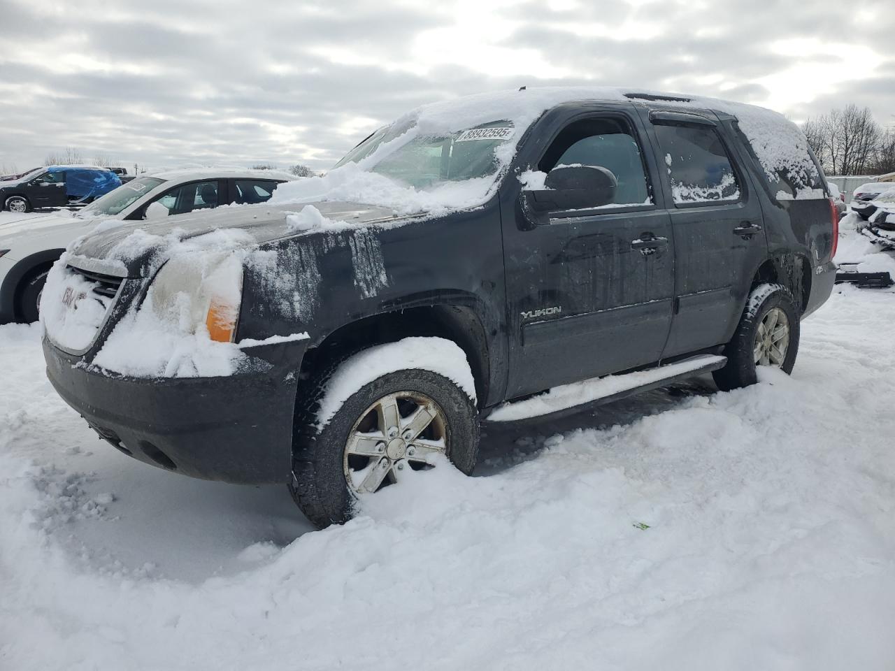  Salvage GMC Yukon