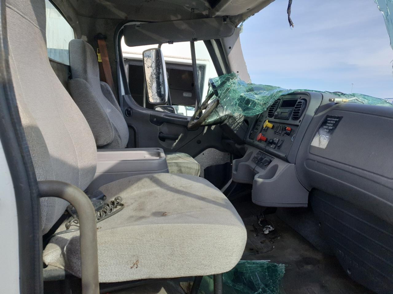 Lot #3050561103 2016 FREIGHTLINER M2 106 MED