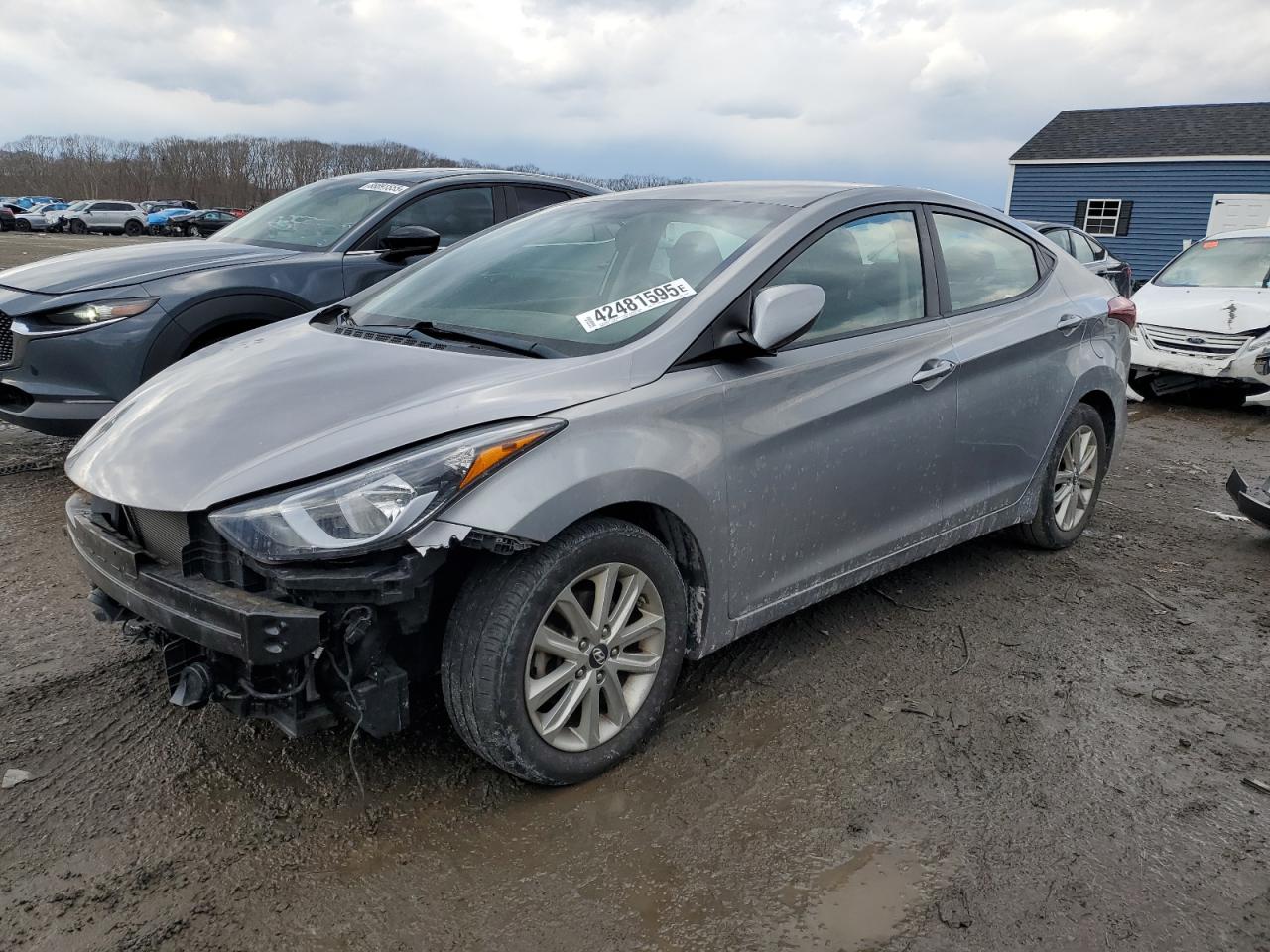  Salvage Hyundai ELANTRA