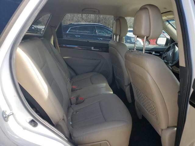 2015 KIA SORENTO LX - 5XYKT3A69FG657984