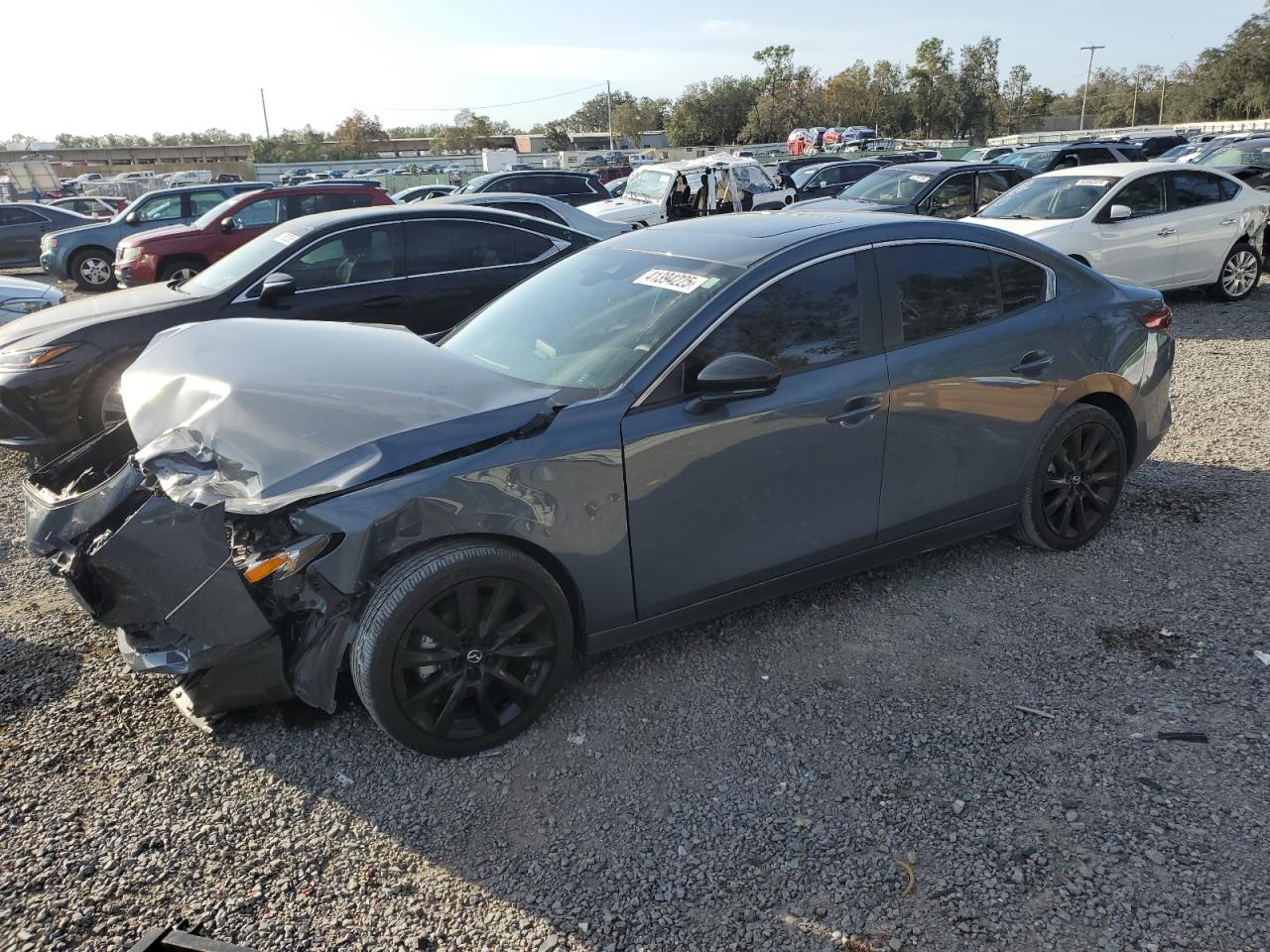  Salvage Mazda 3