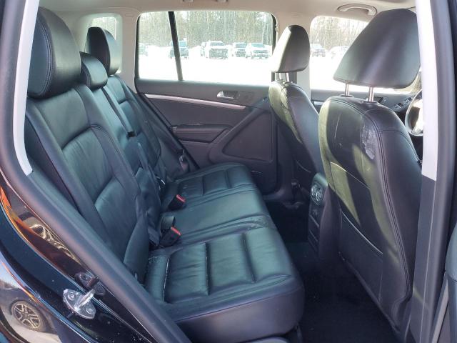 2017 VOLKSWAGEN TIGUAN HIG WVGLV7AX1HK036164