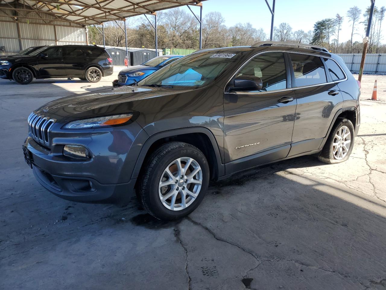  Salvage Jeep Grand Cherokee