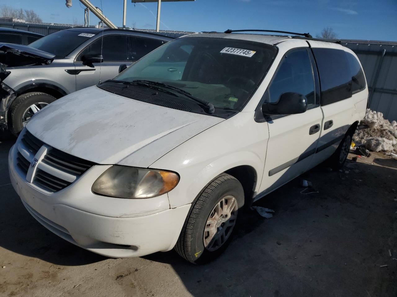  Salvage Dodge Caravan