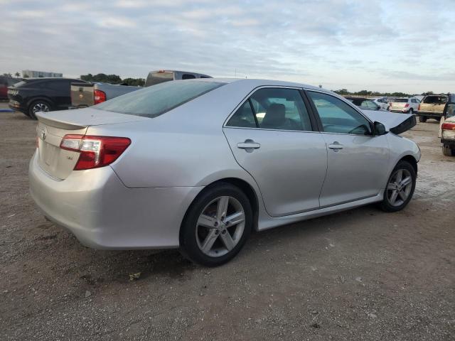 Vin: 4t1bf1fk2eu845935, lot: 87858985, toyota camry l 20143