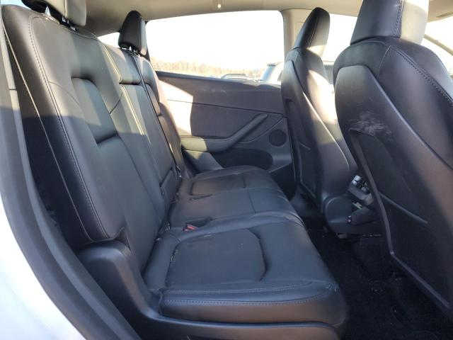 2023 TESLA Y 7SAYGAEE7PF689574