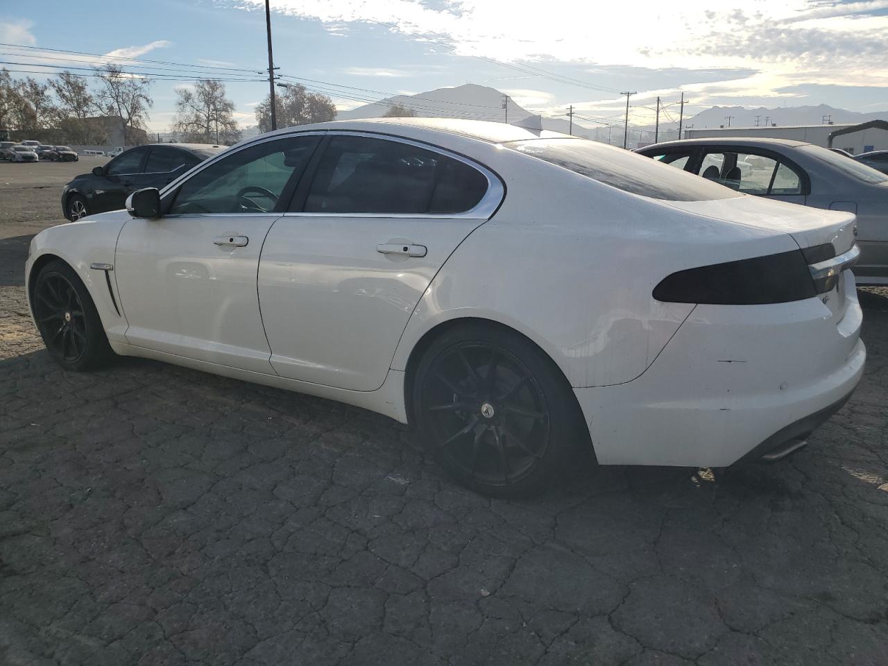 Lot #3051288664 2015 JAGUAR XF 2.0T PR