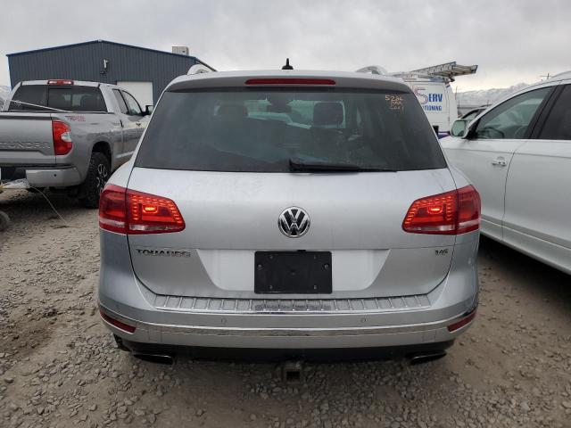 2016 VOLKSWAGEN TOUAREG SP WVGEF9BP4GD010645