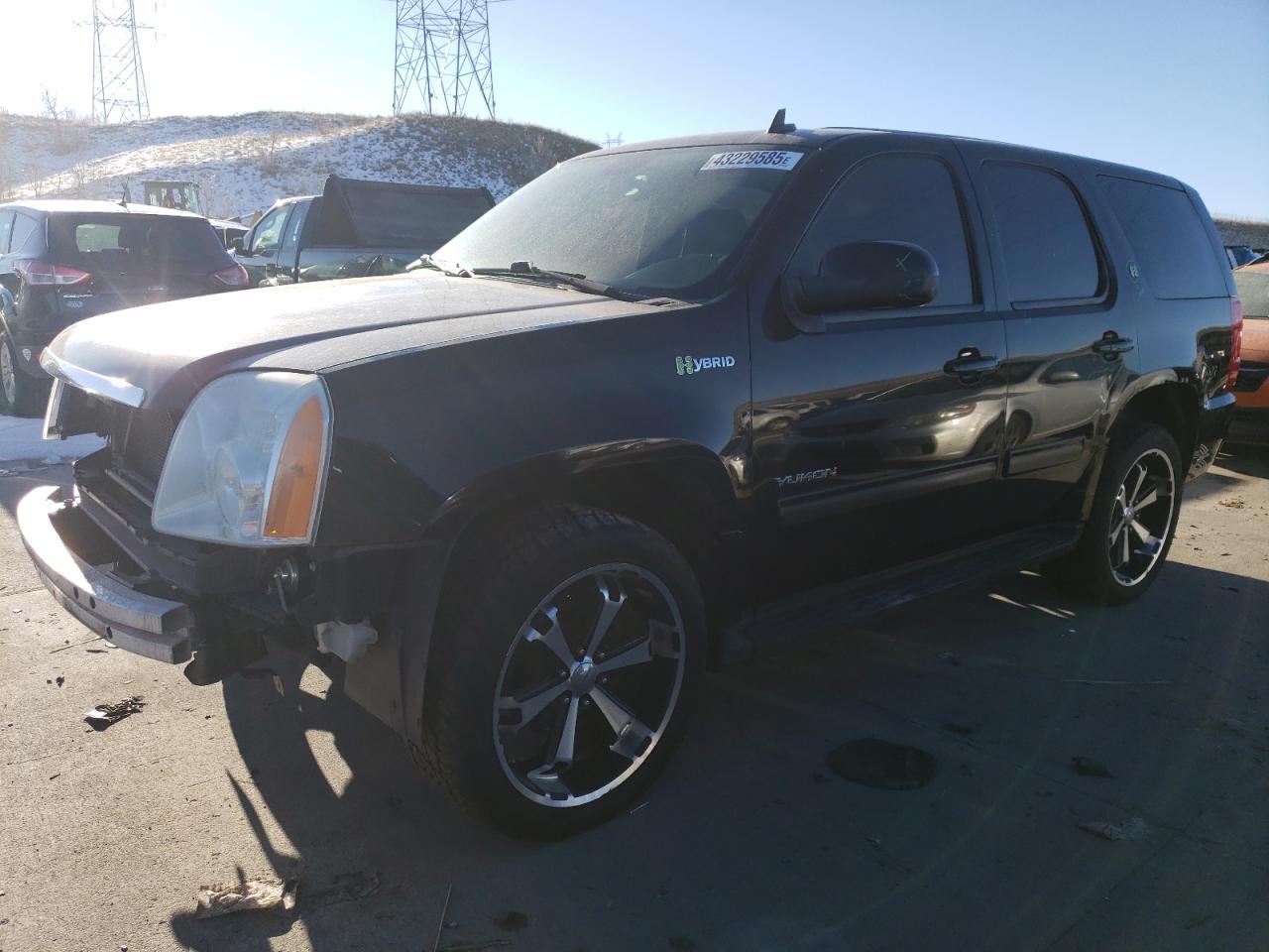  Salvage GMC Yukon