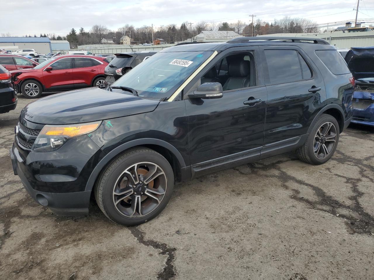  Salvage Ford Explorer