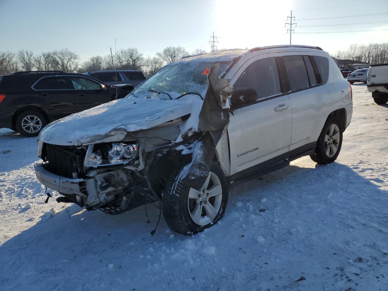  Salvage Jeep Compass