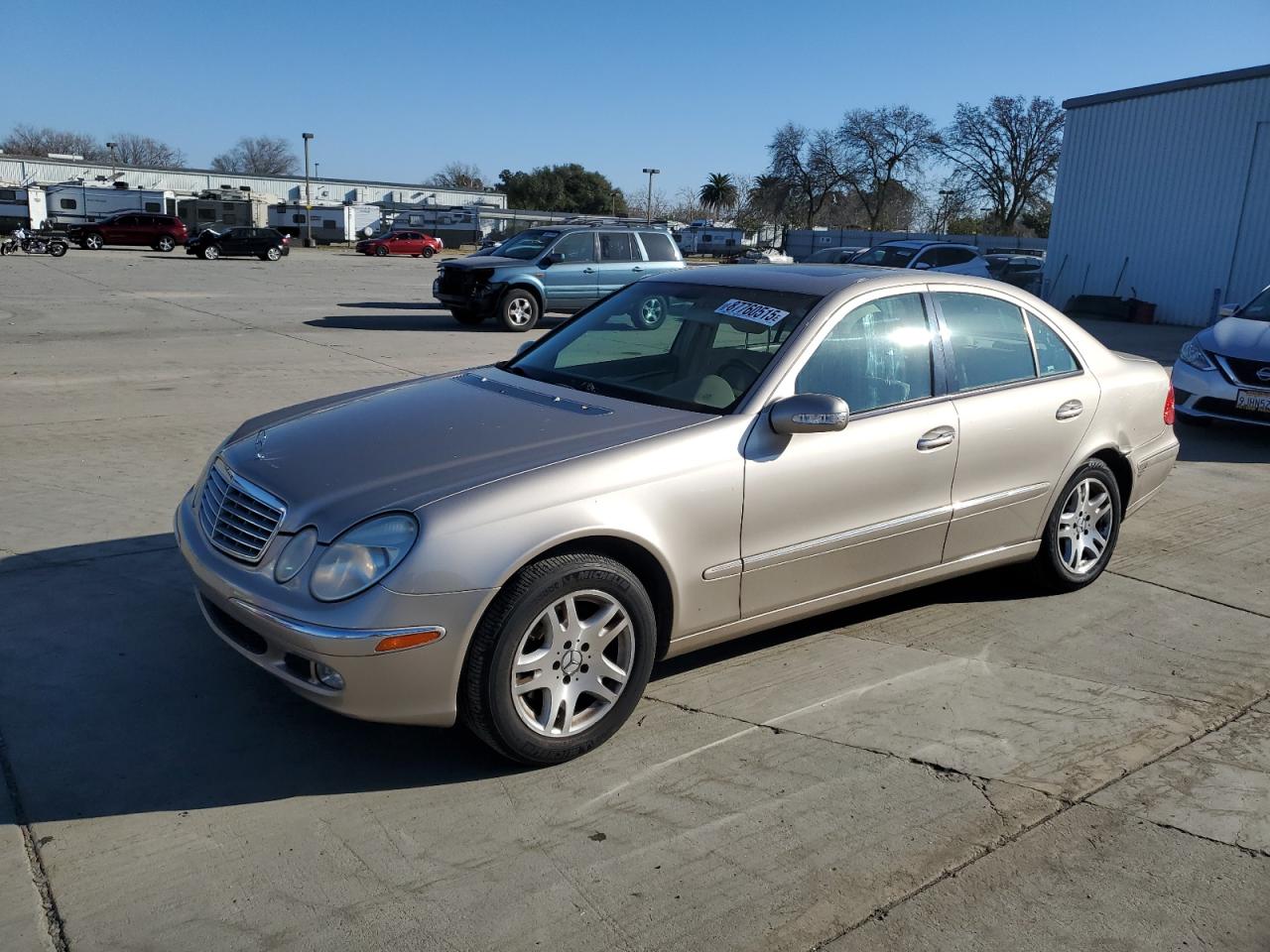  Salvage Mercedes-Benz E-Class