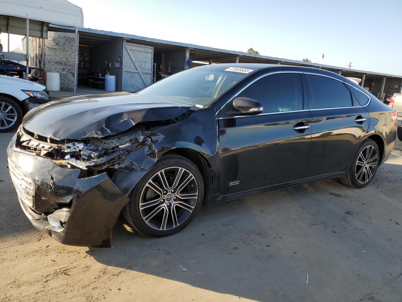  Salvage Toyota Avalon