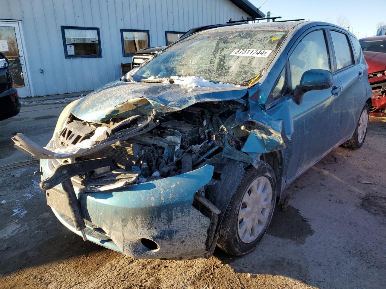  Salvage Nissan Versa