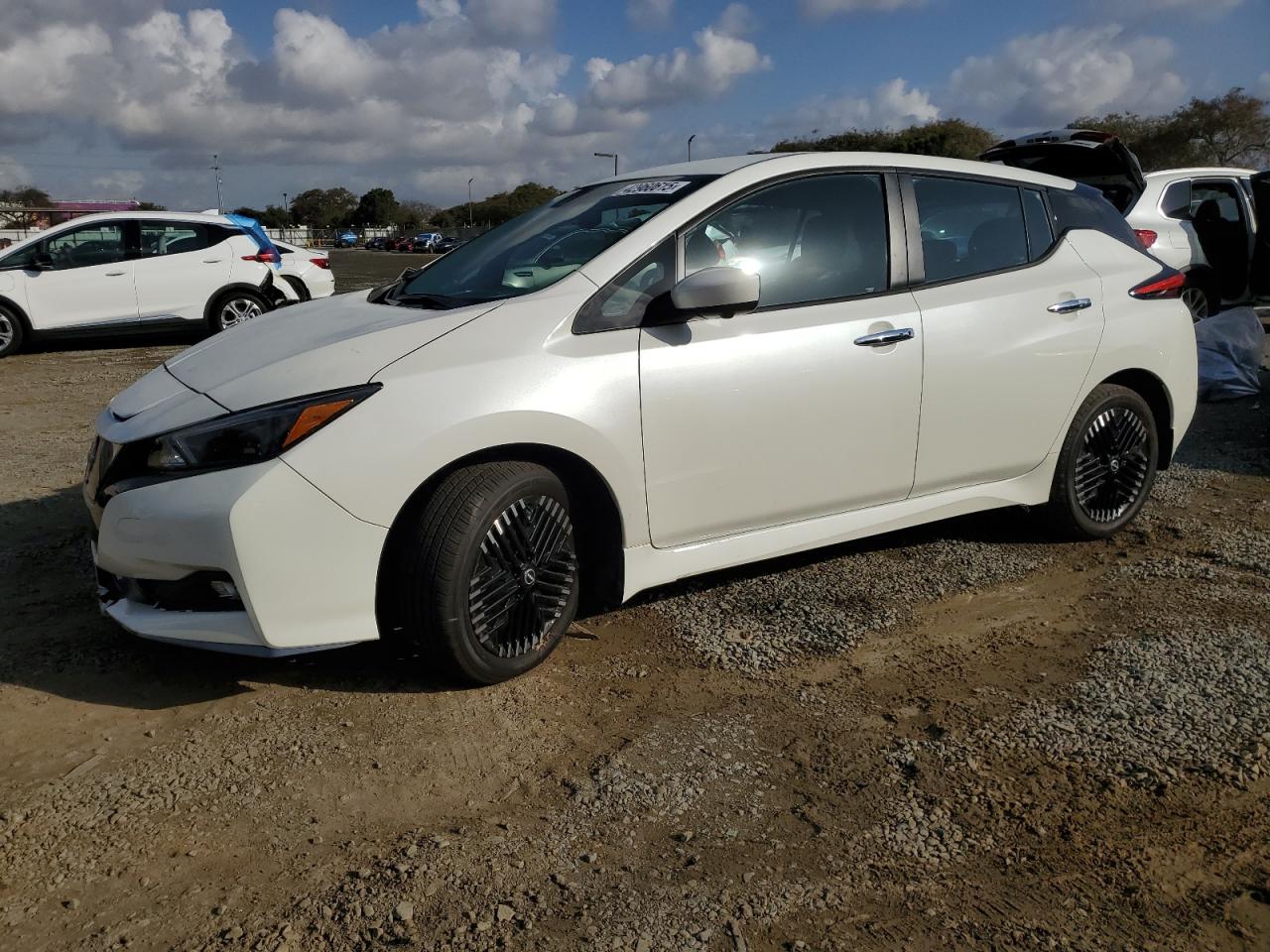 1N4CZ1CV2PC552503 NISSAN LEAF SV PL 2023