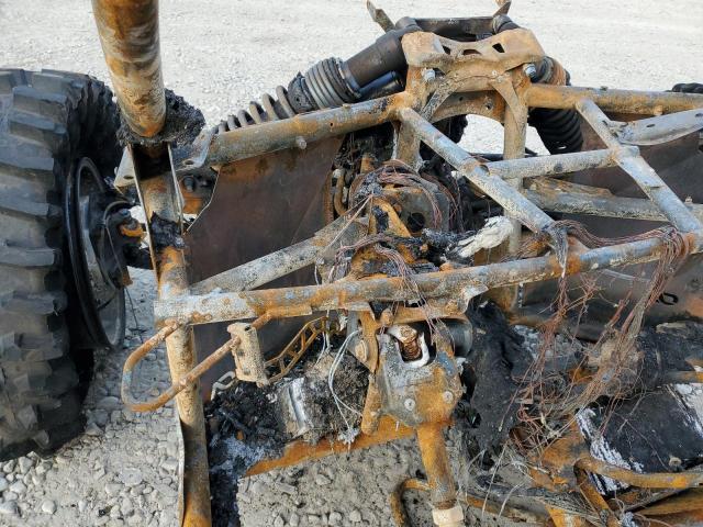 2023 CAN-AM MAVERICK X - 3JBVKAV40PE000876