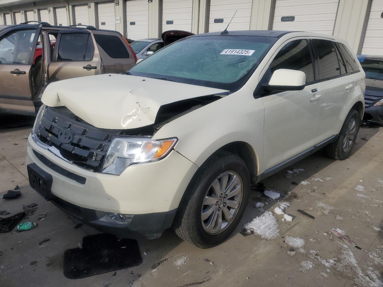  Salvage Ford Edge