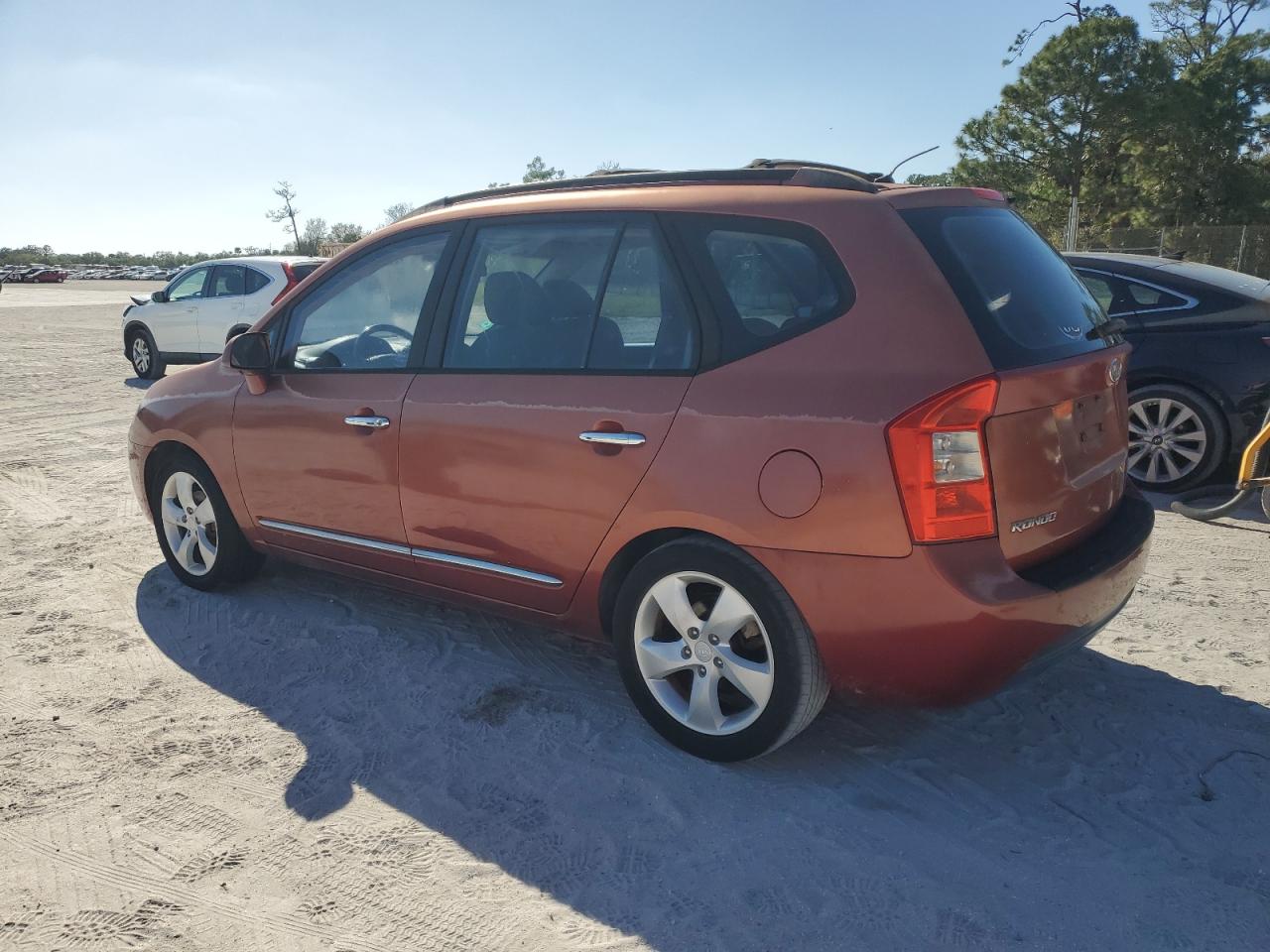 Lot #3051369649 2007 KIA RONDO LX