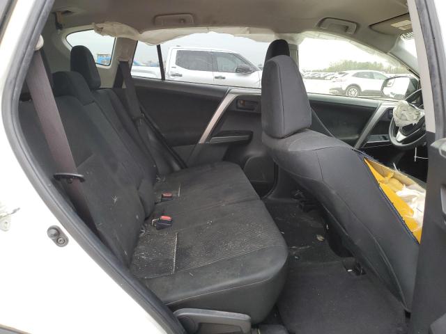 2018 TOYOTA RAV4 LE - JTMZFREV6JJ150348