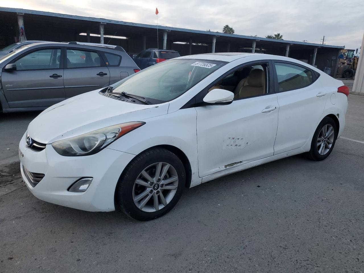  Salvage Hyundai ELANTRA