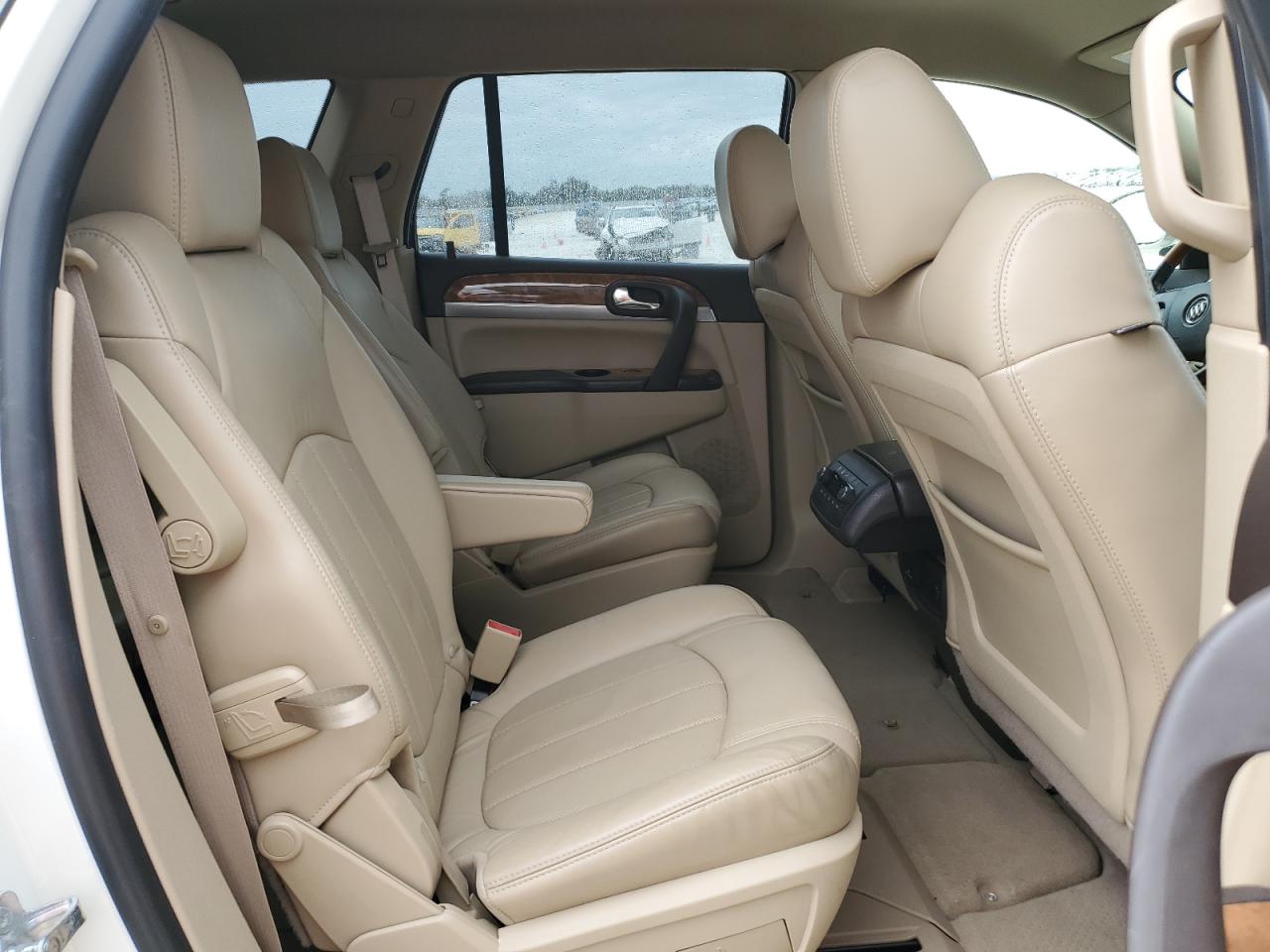 Buick Enclave 2012