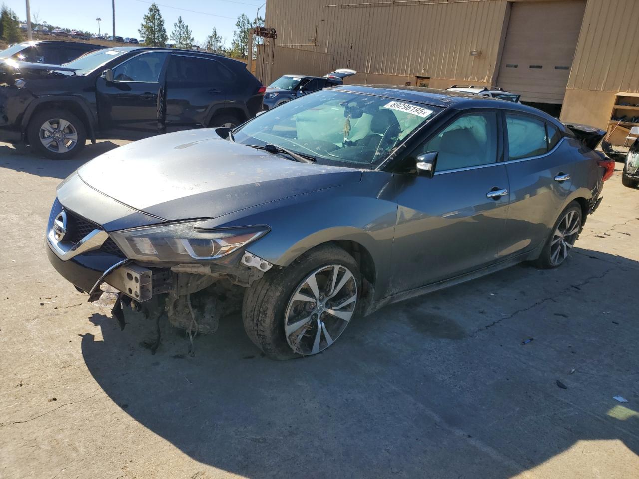  Salvage Nissan Maxima