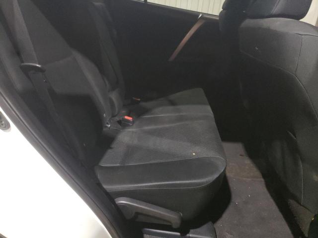 2017 TOYOTA RAV4 LE - JTMZFREV6HJ107493