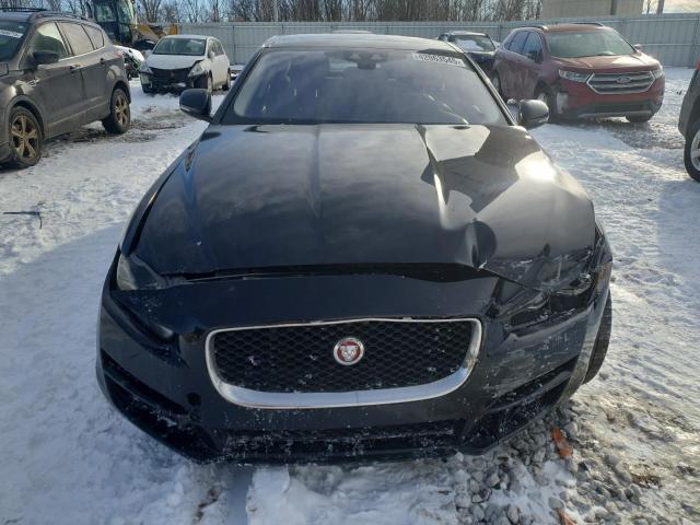 2017 JAGUAR XE SAJAR4BG0HA977089