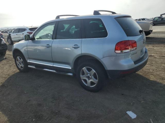 VOLKSWAGEN TOUAREG 3. 2004 silver 4dr spor gas WVGBC67L74D009873 photo #3