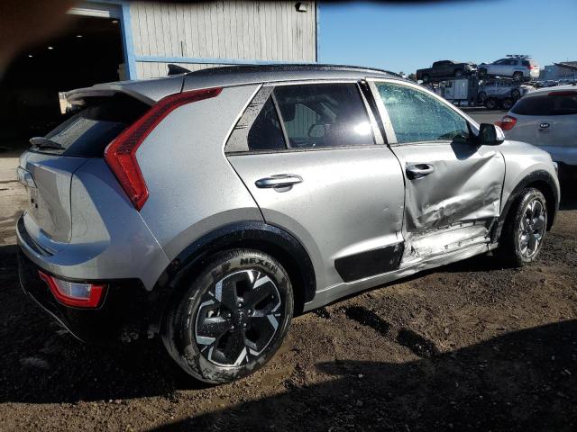 KIA NIRO WIND 2023 silver  electric KNDCR3L17P5045944 photo #4