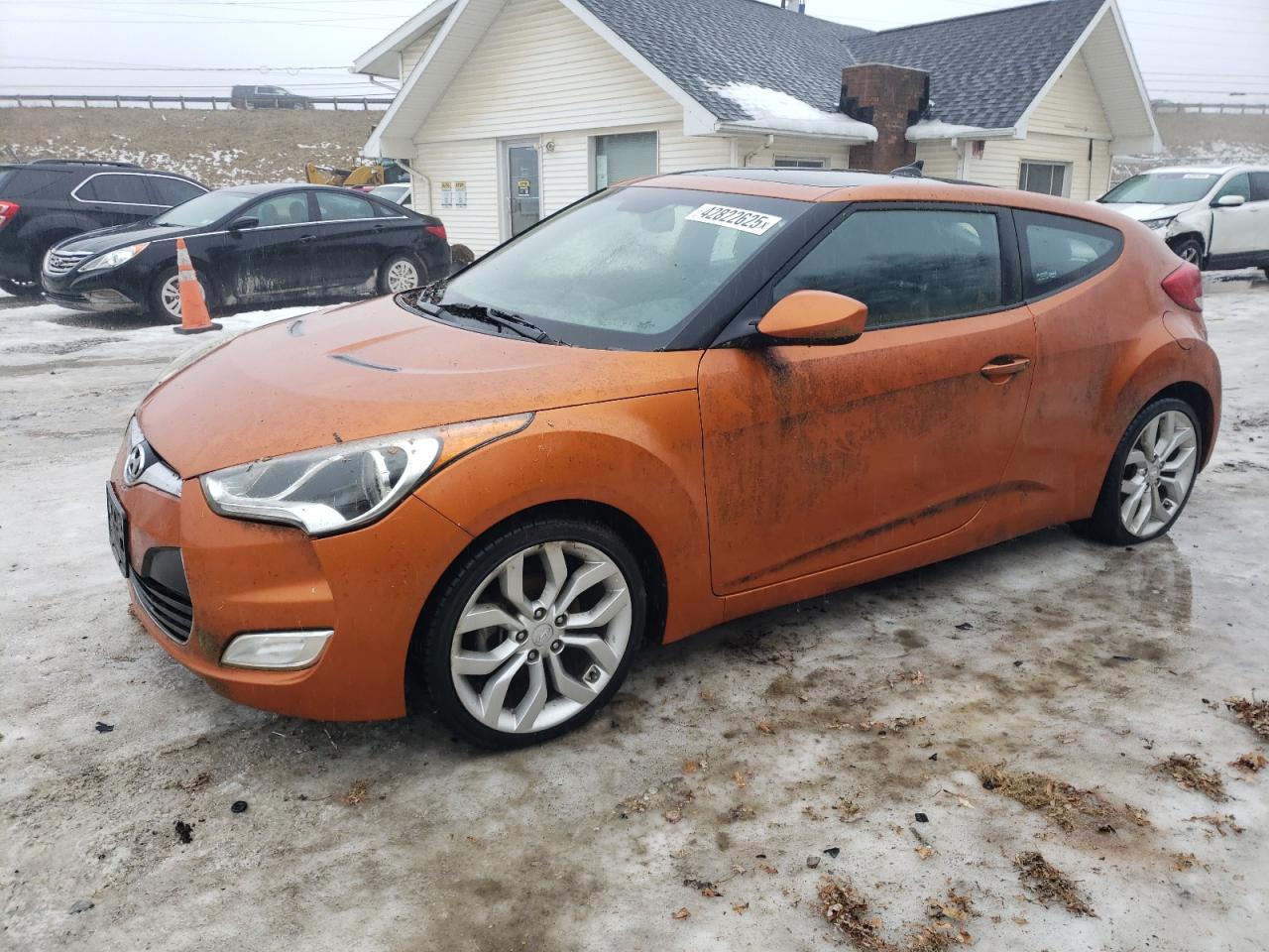  Salvage Hyundai VELOSTER