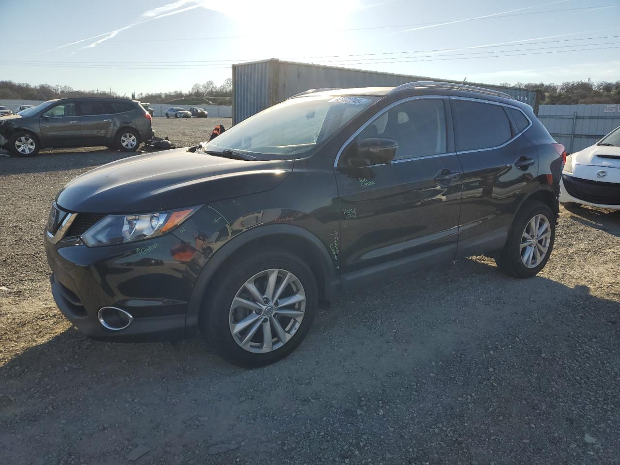 JN1BJ1CRXJW268965 NISSAN ROGUE SPOR 2018